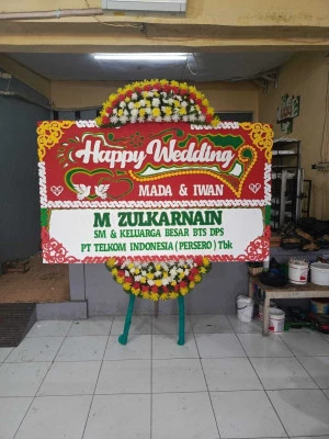Papan Bunga di Kalisari